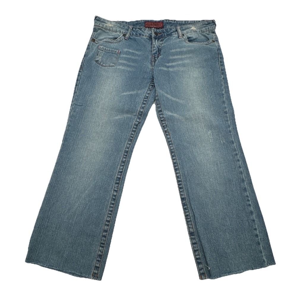Vintage Hot Kiss Low Rise cropped jean Y2K Women's Size 13 Distressed Grunge